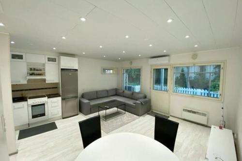 Vantaa Apartment | Bright House: A Family-Friendly Short Stay Experience