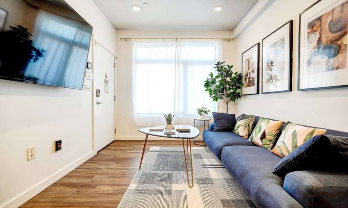 North Philadelphia East Apartment | Modern 3-Bedroom Home with Spa - Steps from Temple University