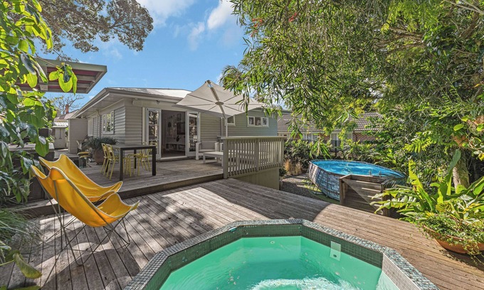 Devonport House | Bright, modern Devonport home in a quiet, sought-after street.