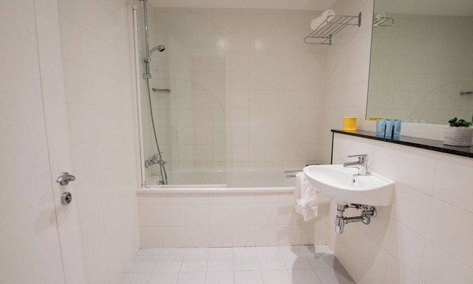 City Centre Dublin Apartment | Bright & Modern Dublin City Stay