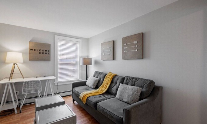 Rimmon Heights Apartment | Modern Open Layout with Family-Friendly Amenities