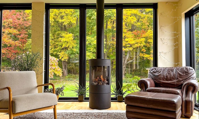 Burlington House | Bright & Modern 5-Bedroom Home in South End - Guest Rated 10/10