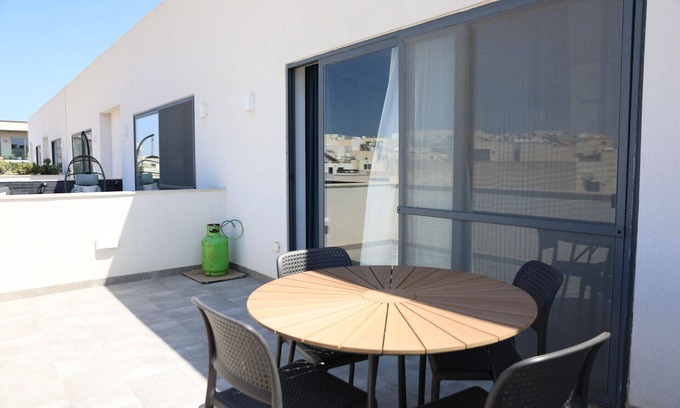 Mellieha Apartment | Bright penthouse in Mellieha-Hosted by Sweetstay