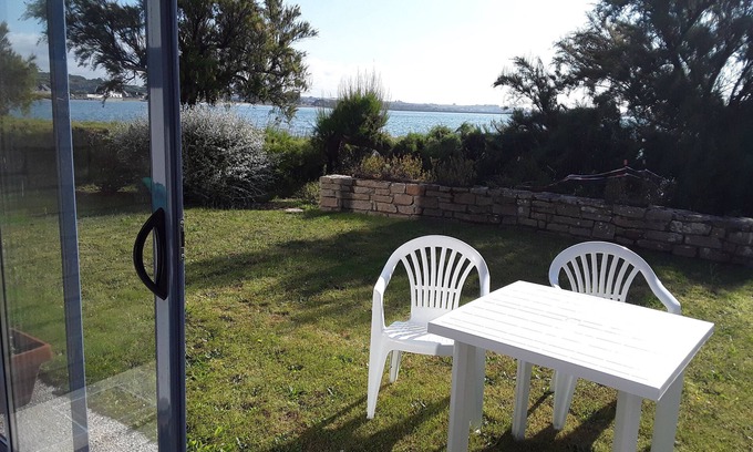Roscoff Apartment | Bright Sea-View Apartment with Pool and Beach Access