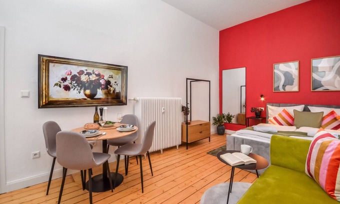 Bielefeld Apartment | Bright studio with laundry room - Paulusstraße