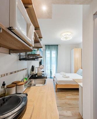 Chioggia Apartment | Bright Summer Studio Pool-Parking -30m dal Mare