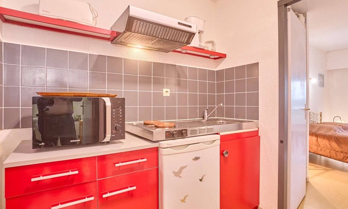 Barbotan-les-Thermes Apartment | Bright T1 apartment with Wifi and parking in Barbotan