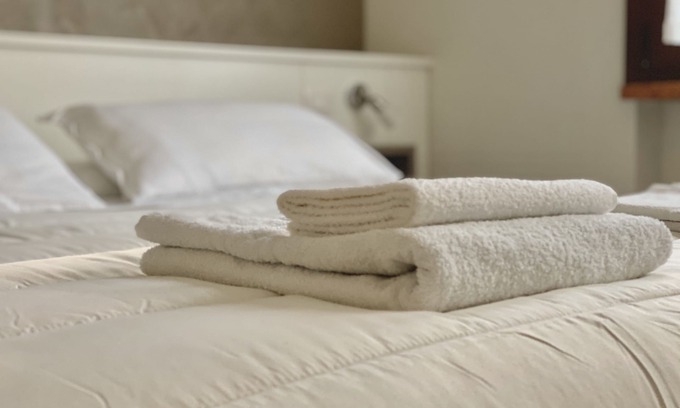 Colombare Apartment | Inviting Two-Room Apartment JOLLY with Balcony & Spa