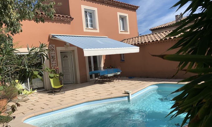 Carry-le-Rouet Villa | Bright Villa with Private Pool Near the Sea, Rated 9.8