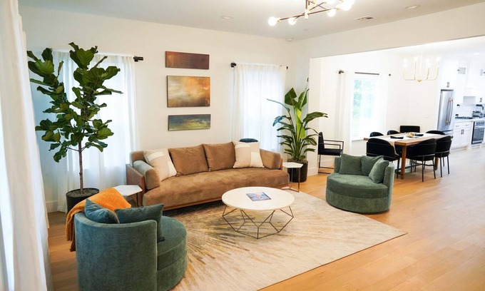 Tulsa House | Bright Home for Family Fun and Memorable Stays
