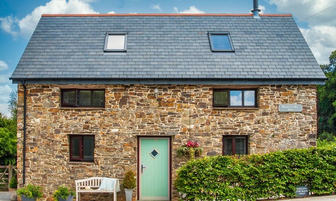 East Portlemouth Cottage | Experience Brightley Mill Barn: Family-Friendly Cottage Retreat