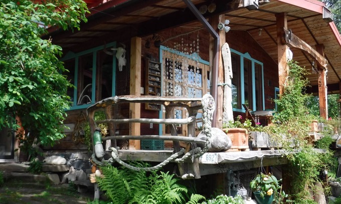 Kachemak Bed & Breakfast | Experience Brigitte's Bavarian B&B with Exceptional Amenities