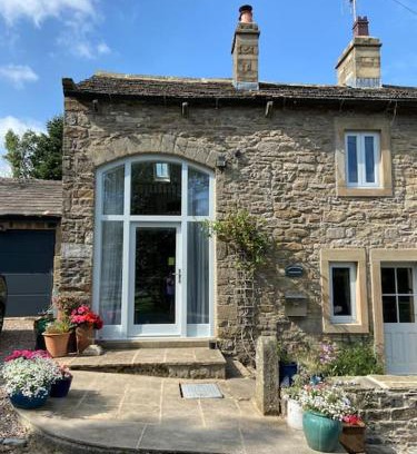 Lothersdale House | Brigstone Stable - Peaceful Cottage with 10/10 Review Score