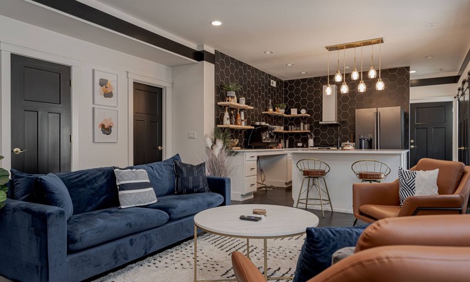Benton County House | Perfect Retreat for Coffee & Pet Enthusiasts!