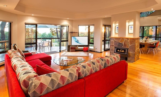 Yallingup House | Experience Bringa - Top Rated Stay with Family & Pet Amenities