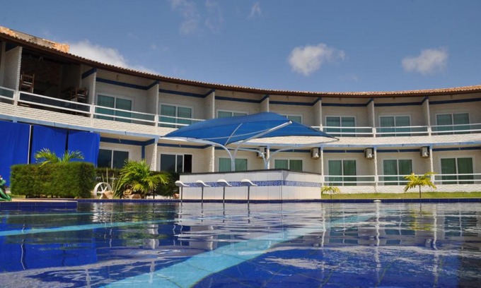 Flecheiras Hotel | Brisa Mar: Oceanfront Escape with Pet-Friendly Amenities