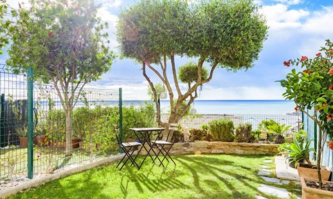 Peniscola House | Oceanfront Retreat at Brisa Mar by Interhome - 10/10 Rated