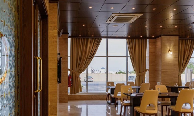 Salalah Apartment | Discover Bristol Hotel Salalah: Family-Friendly Retreat