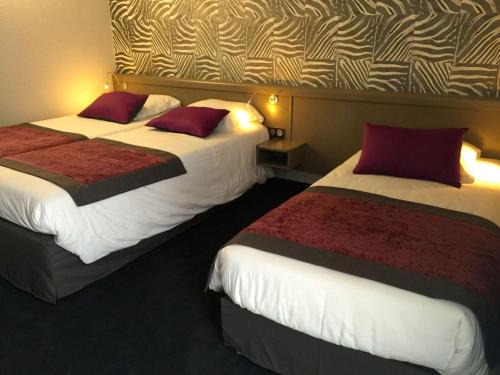 Pleumeur-Bodou Hotel | Enjoy Oceanfront Bliss at Brit Hotel Golfhotel Saint Samson