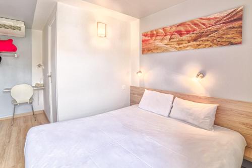 Sennece-les-Macon Hotel | Pet-Friendly Brit Hotel Macon Nord for Family Getaways