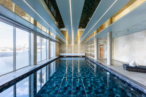 Rosny-sous-Bois Hotel | Elegant Brit Hotel Privilège in Paris Rosny-sous-Bois