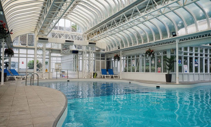 Hook Hotel | Relax at Britannia Basingstoke Country Hotel & Spa