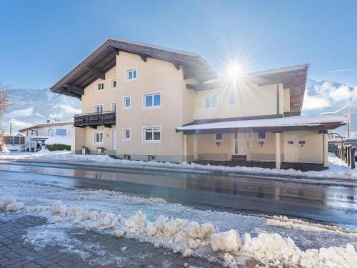 Brixen im Thale Apartment | Family-Friendly Stay at Brixen 1 with Guest Rating of 9.8