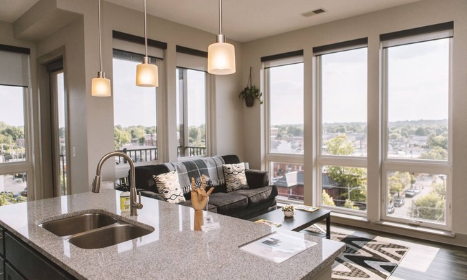 Indianapolis Condo | Broad Ripple 1BR with Free Parking and Scenic Views