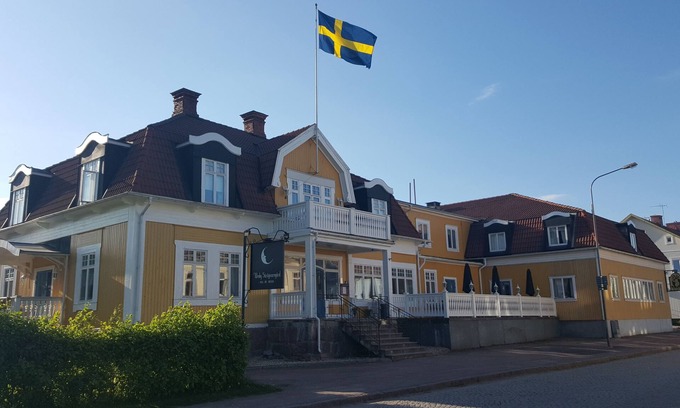 Sunne Bed & Breakfast | Discover Relaxation at Broby Gästgivaregård: Spa & Dining