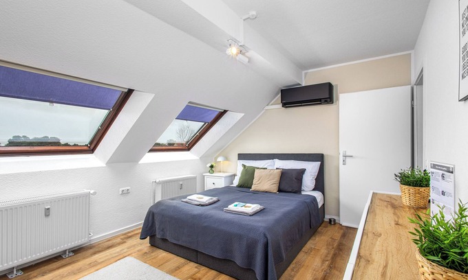 Ottersleben Apartment | Stylish Apartment with Wi-Fi, Kitchen & Pool Access