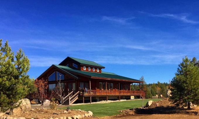 McCall House | Discover Broken Ridge Ranch: Family-Friendly Getaway