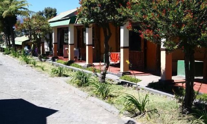 Ngadisari Hotel | Discover Bromo Permai 1: Family-Friendly with Kitchen & Dining