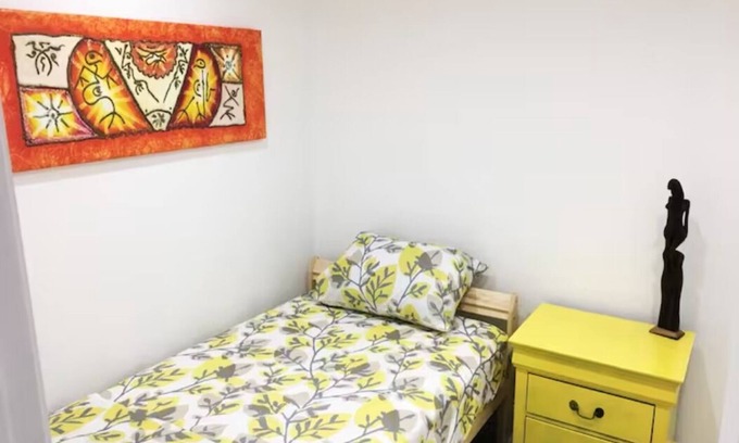 East Flatbush Apartment | Discover Brooklyn's Hidden Haven: Pet-Friendly Retreat
