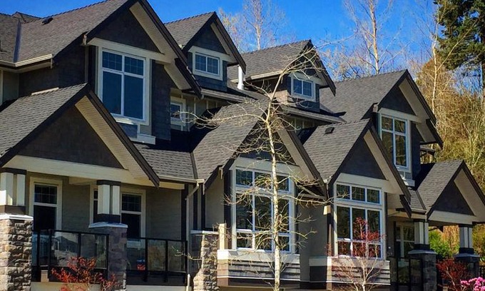 West Abbotsford Hotel | Elegant Brookside Inn Boutique Hotel - 5 Star Stay Awaits
