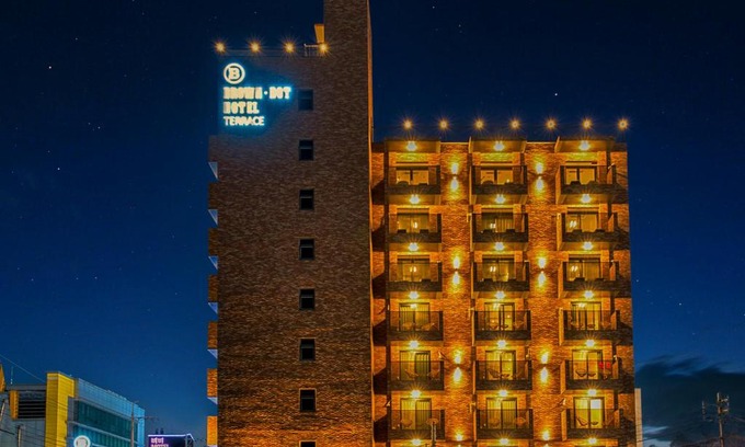 Pohang Hotel | Pet-Friendly Browndot Terrace with Oceanfront Views