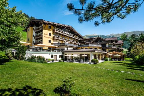 Lanersbach Hotel | Experience Brugger's Genießerhotel: 4-Star Oceanfront Retreat