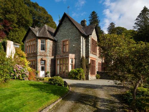 Loughrigg House | Experience Brunt How: Family and Pet-Friendly Retreat