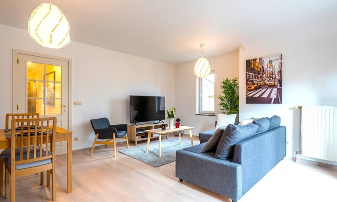 Jette Apartment | Explore Jette Brussels: 3-Bedroom Duplex with Spa Access