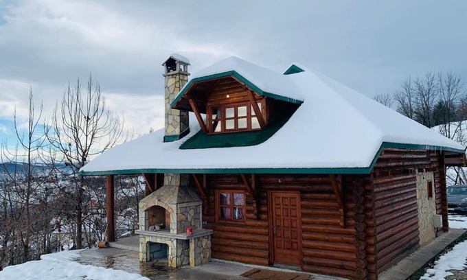 Zlatibor Villa | Pet-Friendly Brvnara Zlatibor with Guest Rated 9.8 Score