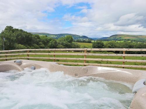 Disserth House | Pet-Friendly Bryn Villa: Enjoy a Family Getaway Rated 9.7/10