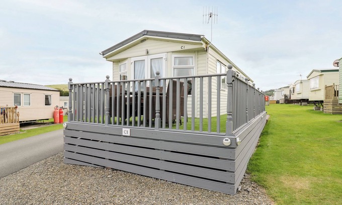 Aberystwyth Cottage | Family-Friendly Bryn Vista: Oceanfront Cottage in Aberystwyth