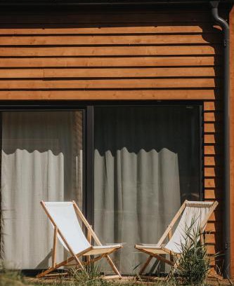 Nadole House | Brzozlove: Family-Friendly Retreat with Ocean View & Hot Tub