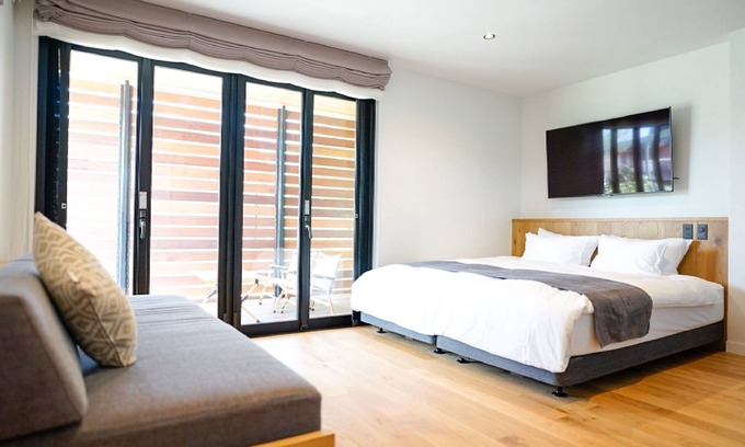 Miyakojima Cottage | Cozy Btype Double Bedroom in Beautiful Miyakojima