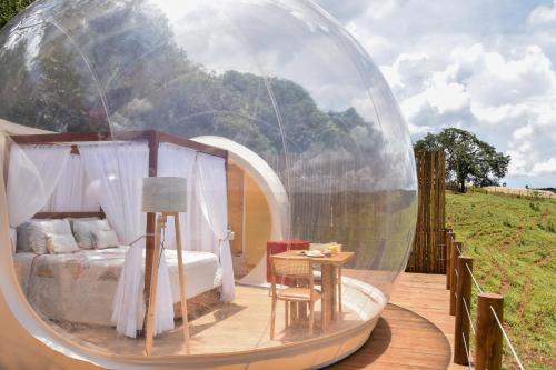 Serra da Canastra National Park Hotel | Discover Bliss at Bubble Pingo do Mula with Spa & Breakfast