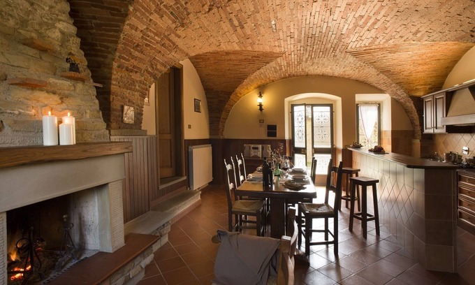 Arezzo Other | Buccia Nera: Family-Friendly Stay with Pool & Restaurant