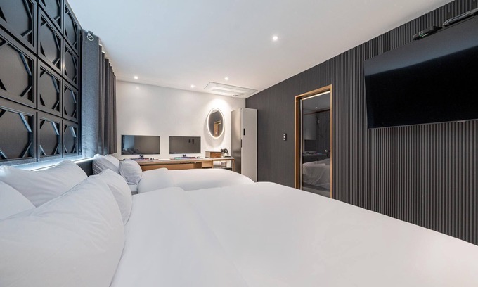 Sang-dong Hotel | Eco-Friendly Bucheon Fjord Hotel with Family Amenities