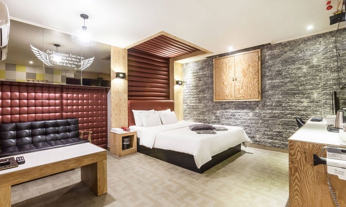 Bucheon Hotel | Eco-Friendly Bucheon Hotel Burning: Family Friendly Stay