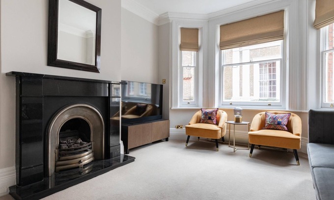 Westminster Apartment | Buckingham Gate III by onefinestay