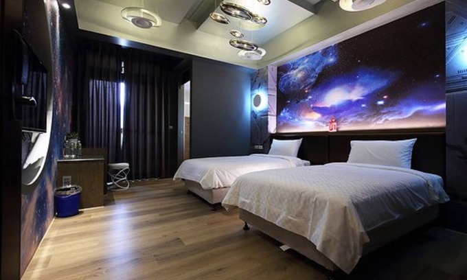 Xincheng Bed & Breakfast | Cozy Buckingham Palace B&B: Family-Friendly with Breakfast