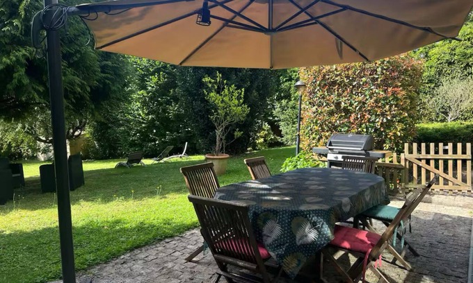 Thorigny-sur-Marne Apartment | Bucolic Garden level, 4 pers, near Disney